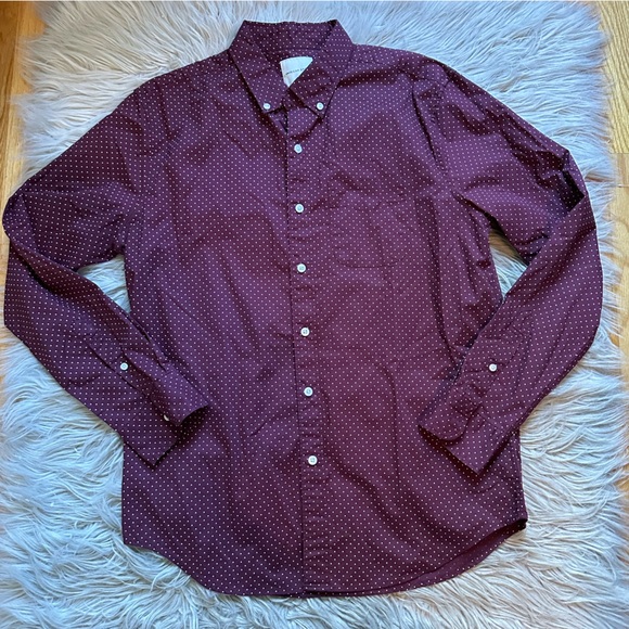 American Eagle Maroon Men’s Long Sleeve Button Down - Picture 1 of 5